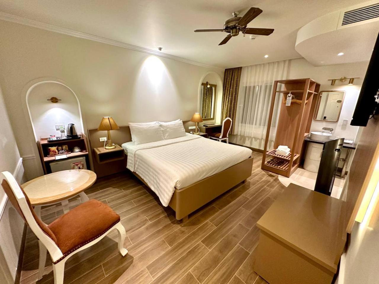 Tulip Hotel 2 Da Lat Dış mekan fotoğraf