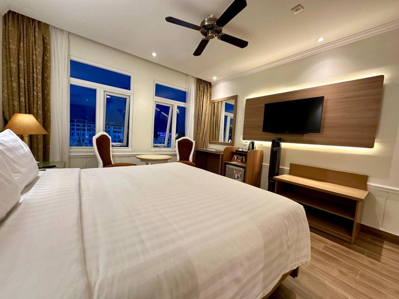 Tulip Hotel 2 Da Lat Dış mekan fotoğraf