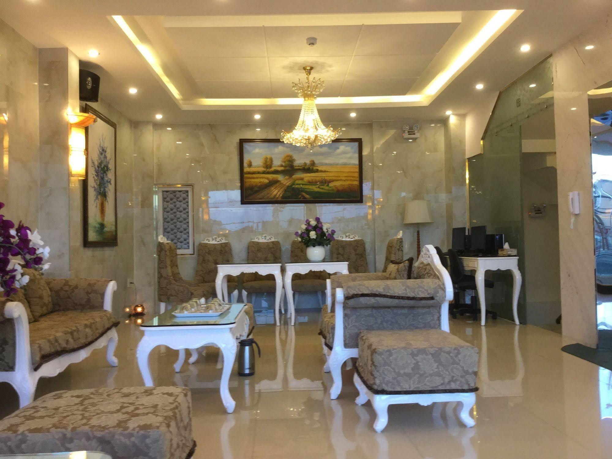 Tulip Hotel 2 Da Lat Dış mekan fotoğraf