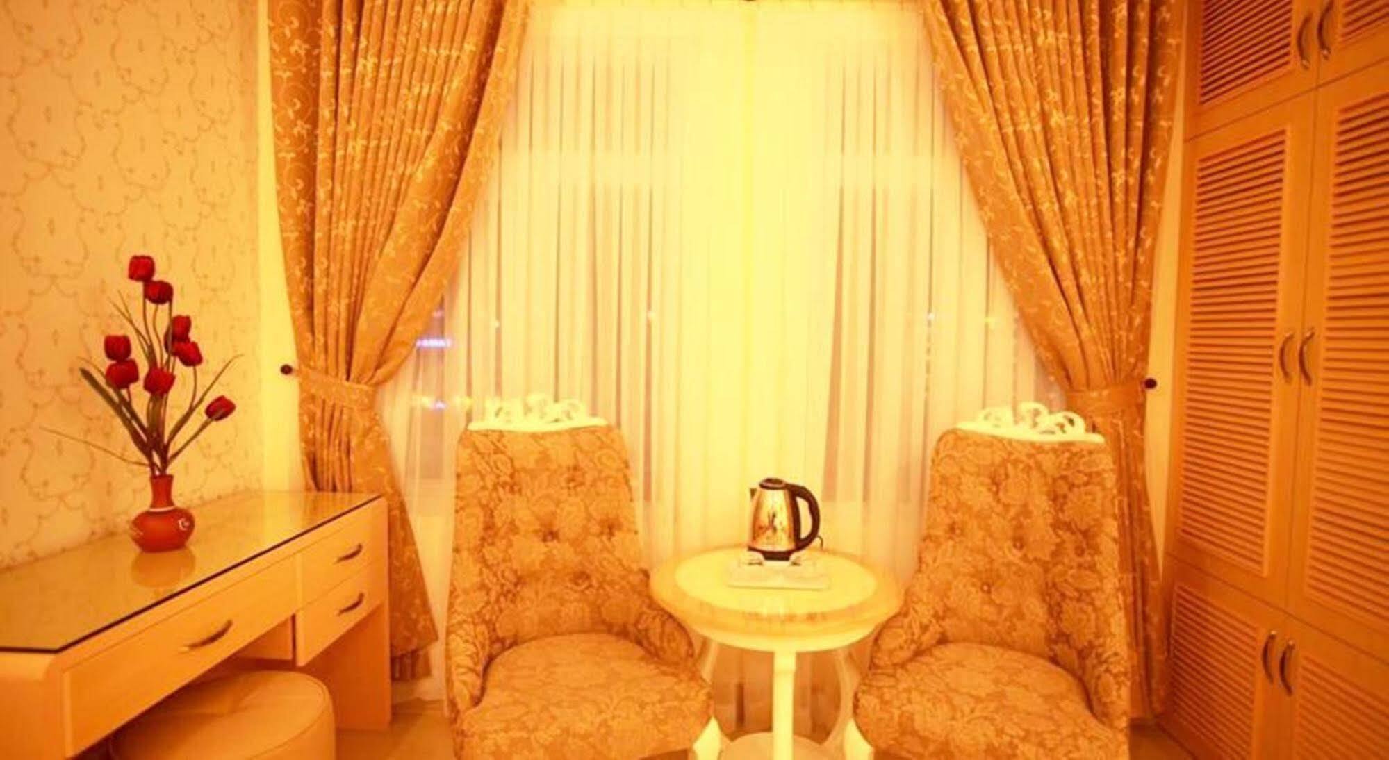 Tulip Hotel 2 Da Lat Dış mekan fotoğraf